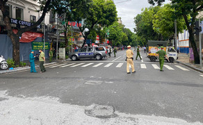 Khởi tố kẻ đâm chết người tình giữa phố Hà Nội