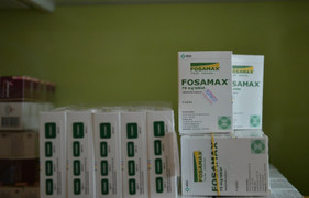 Bộ Y tế đề nghị Hà Nội giám sát chất lượng thuốc, phòng chống thuốc giả