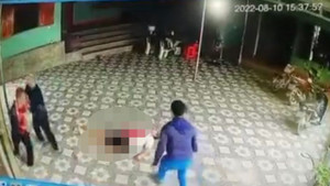 Video: Thua cờ, cụ ông 73 tuổi đâm người tử vong