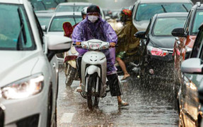 Thời tiết ngày 14/8: Bắc Bộ giảm mưa, Trung - Nam Bộ ngày nắng