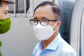 Ảnh: Dàn cựu lãnh đạo tỉnh Bình Dương bị dẫn giải tới tòa