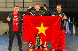 Đại diện Việt Nam giành HCB bóng đá nghệ thuật thế giới