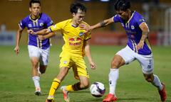 Điểm nhấn Hà Nội FC 2-1 HAGL: Văn Hậu kiến tạo, chủ nhà may mắn thoát phạt đền