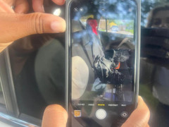 Smartphone có thể giúp nhìn xuyên thấu bên trong ô tô