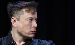 Musk lại gặp bất lợi trước Twitter