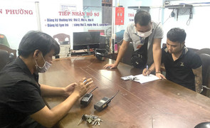 Nổ súng truy đuổi 2 cò đất liều lĩnh, lái xe tông vào lực lượng 911