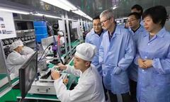 Apple hướng tới sản xuất Apple Watch và MacBook tại Việt Nam 