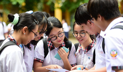 Xôn xao thông tin thi trắc nghiệm môn Văn, Bộ GD-ĐT lên tiếng 