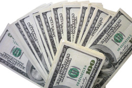 Tỷ giá USD hôm nay 17/8: USD bất động