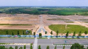 Kỷ luật loạt cán bộ liên quan vụ bán rẻ 'đất vàng' ở Bình Dương