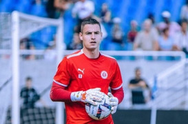 Đồng đội của Quang Hải tại Pau FC cứu thua nhiều nhất Ligue 2