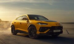 Lamborghini Urus Performante có giá 16,5 tỷ đồng tại Việt Nam