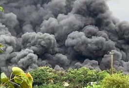 Cháy cơ sở sản xuất chăn ga gối đệm ở Thường Tín, Hà Nội