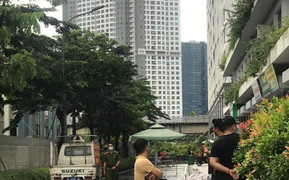 Hà Nội: Người đàn ông rơi chung cư Ecohome 3 thiệt mạng