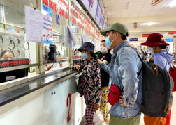 Đi lại dịp nghỉ lễ 2/9: Liệu có tái diễn điệp khúc cháy vé xe khách ở TP.HCM?