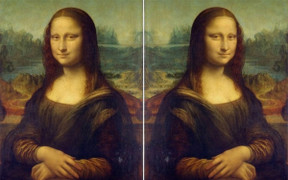 Vì sao bạn soi gương thấy xinh mà chụp selfie lại xấu?