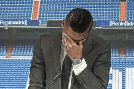 Casemiro bật khóc chia tay Real Madrid