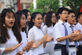 TP.HCM chỉ đạo tạm thời chưa thu học phí năm học 2022-2023