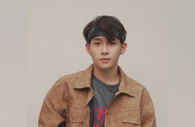 Nam sinh gây sốt với vẻ ngoài điển trai như tài tử