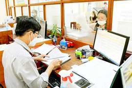 Thủ tục hành chính: TP.HCM mất 28 ngày, địa phương chỉ 30 phút