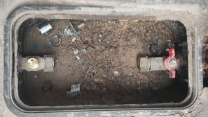 Video: Gần trăm đồng hồ nước giữa trung tâm TP.HCM bị mất trộm