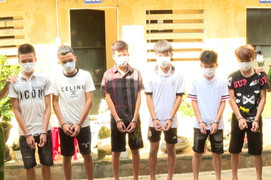 2 đêm liên tiếp, 7 thanh thiếu niên chặn xe máy, cướp tài sản của người đi đường