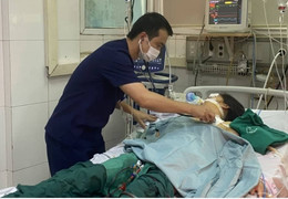 Bệnh nhân mắc sốt xuất huyết ở Hà Nội nguy kịch, ngừng tuần hoàn