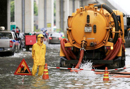 Hà Nội xét kỹ việc tặng Huân chương Lao động hạng Ba cho Công ty Thoát nước