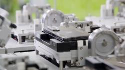 Cận cảnh quy trình sản xuất hiện đại của bộ đôi Samsung Galaxy Z thế hệ mới