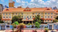 Đại sứ quán Việt Nam cảnh báo 'bẫy' việc nhẹ lương cao ở Campuchia