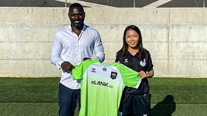 Lý do Huỳnh Như cùng 7 ngoại binh chưa thể thi đấu cho FC Lank 