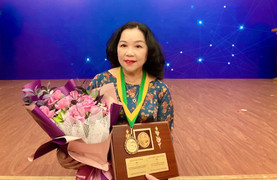 Nữ giáo sư dành gần 40 năm tìm lời giải bài toán nông sản Việt được mùa mất giá