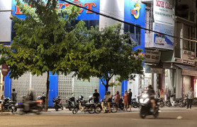 Tạm giữ nghi phạm dùng búa đập phá tiệm vàng ở Quảng Nam