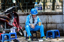 Thời tiết ngày 30/8: Hà Nội nắng nóng, TP.HCM mưa dông rải rác lúc chiều tối