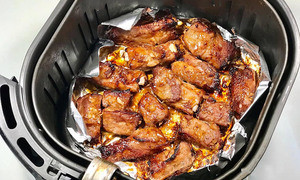 Cách nướng thịt ba chỉ bằng nồi chiên không dầu siêu dễ, siêu ngon