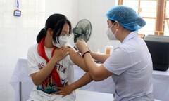 Bộ Y tế: 35% ca COVID-19 nặng và tử vong chưa tiêm hoặc tiêm chưa đủ vaccine 