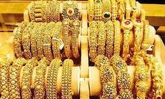 Giá vàng hôm nay 1/9: Lại quay đầu giảm