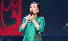NSND Thu Hiền tuổi 70 vẫn miệt mài đi diễn, 'trả cát-sê bao nhiêu cũng được'