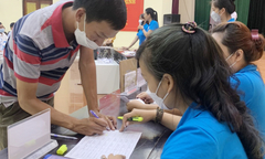 Đằng sau 'cuộc bốc thăm may rủi' vào trường mầm non