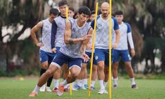 Hi hữu: Hàng loạt cầu thủ Hà Nội FC bị trộm giày thi đấu