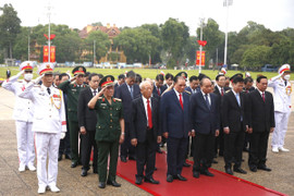 Lãnh đạo Đảng, Nhà nước vào Lăng viếng Chủ tịch Hồ Chí Minh