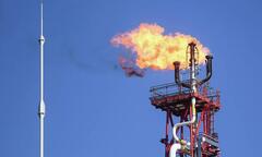 Áp giá trần dầu Nga, G7 kéo cả các nước OPEC vào cuộc chiến năng lượng