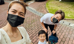 Sao Việt 6/9: Hoà Minzy vui vẻ bên bạn trai cũ, khẳng định 'mãi là gia đình'