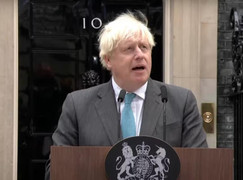 Thủ tướng Anh Boris Johnson nói gì trước khi rời văn phòng?