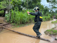 Lập chốt chặn truy bắt kẻ truy sát cả gia đình vợ ở Hòa Bình