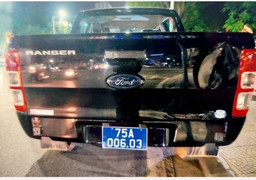 Kỷ luật khiển trách cán bộ đi xe biển xanh gây tai nạn rồi bỏ chạy 