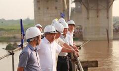 Chủ tịch Hà Nội thúc tiến độ cầu Vĩnh Tuy 2 và hầm Lê Văn Lương