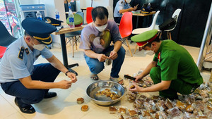 Video: Hà Nội xử phạt 80 cơ sở bánh trung thu