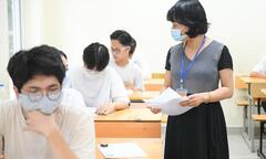 'Tuýt còi' gần 100 trường đại học tuyển sinh vượt chỉ tiêu