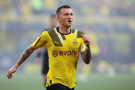 Dortmund sang Việt Nam thi đấu giao hữu